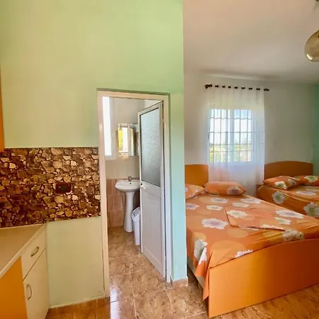 Hotel Hotel Densti 4*