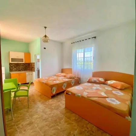 Hotel Hotel Densti Velipojë