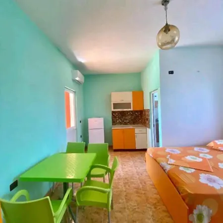 Densti 4* Velipoje