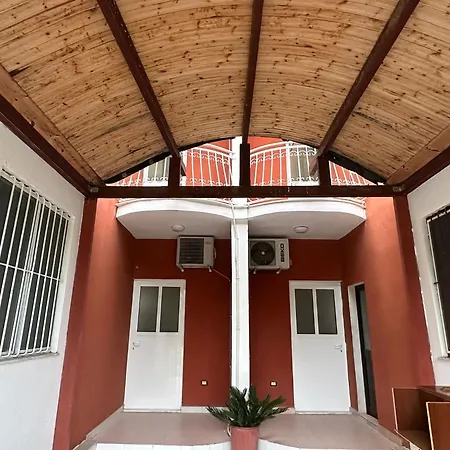 hotel densti Hotel